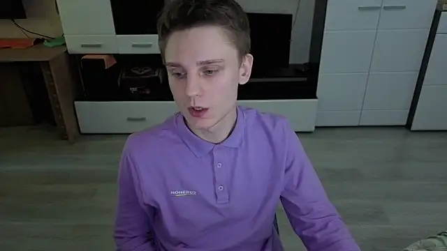 angryzan live sex cam