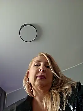 MariaRichi_ live sex cam