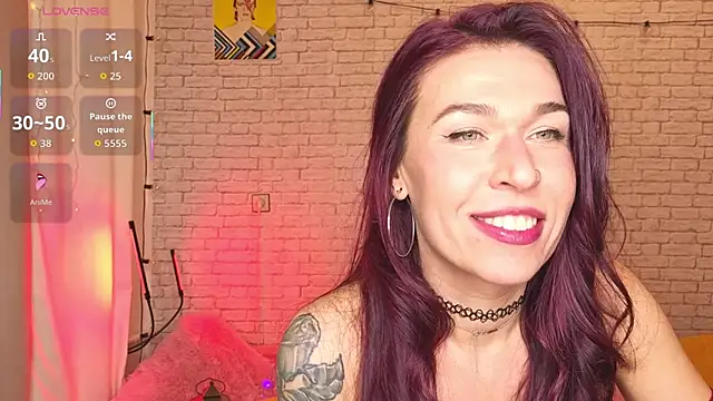 ReginaFoXXXy live sex cam