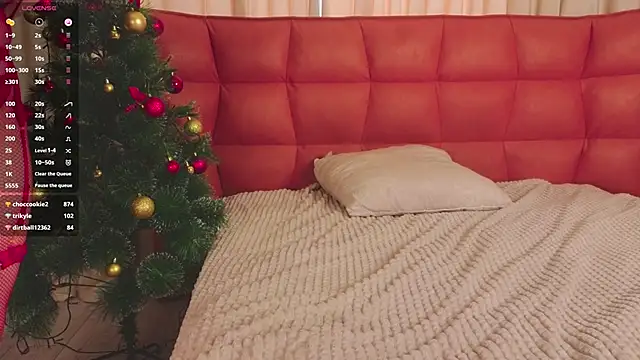 NightSaffron's cam snapshot