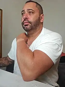 DRLLUIS@xh's cam snapshot