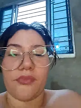 ariana_d20 live sex cam