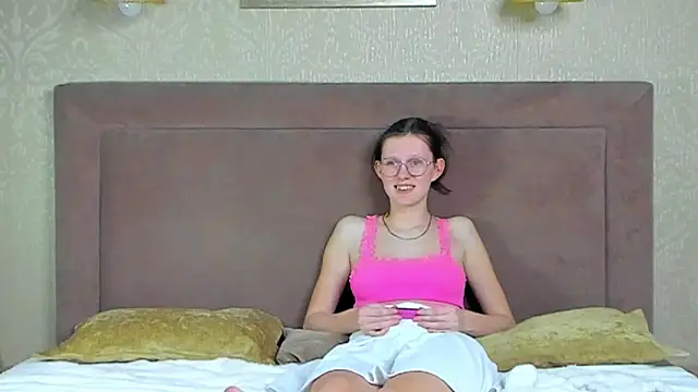 RoxyHerena's cam snapshot