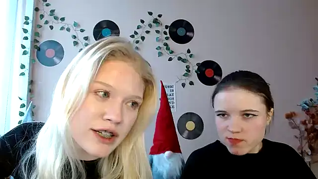 Aria__Moon's cam snapshot