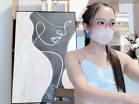 Lush-Office's cam snapshot