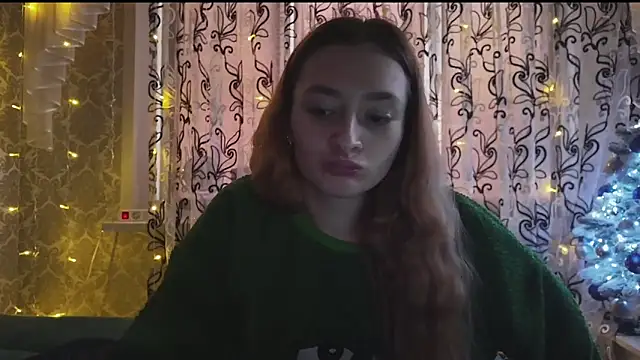 SweetLiaison's cam snapshot