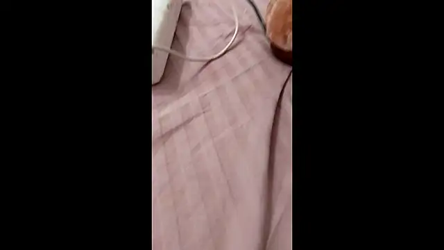 baby_sweeet's cam snapshot