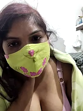 illay_love's cam snapshot