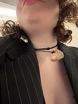 lucy-joy's cam snapshot