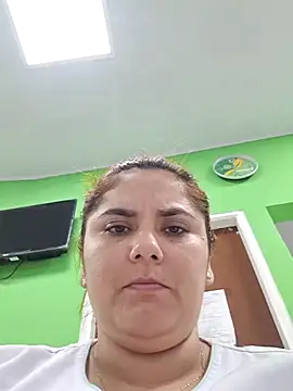 girl_redhead_bigtits live sex cam