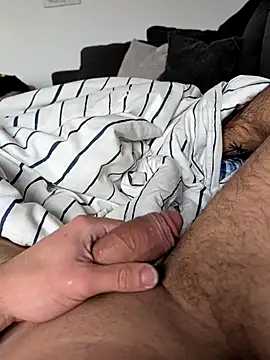 jungerbummser23 live sex cam