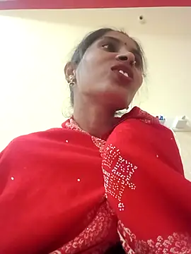 Veshali_Love143's cam snapshot