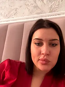 KikiWatson live sex cam