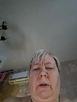 EffectFiona's cam snapshot