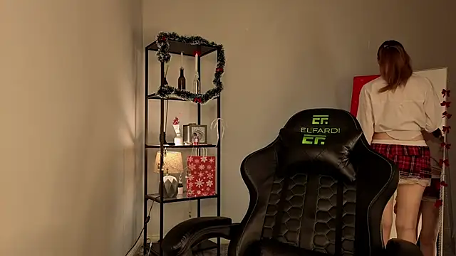 elfinvibes's cam snapshot