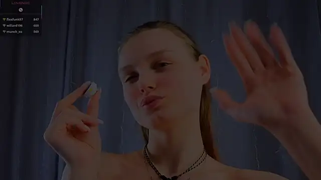 MandaReh's cam snapshot