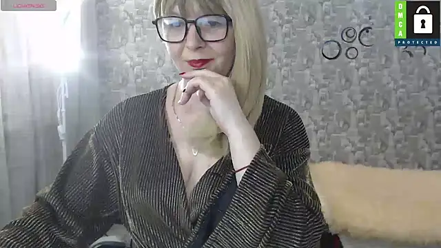 An_unforgettable_woman_'s cam snapshot