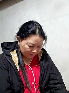 yoowwmr's cam snapshot