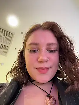 lucy-joy live sex cam