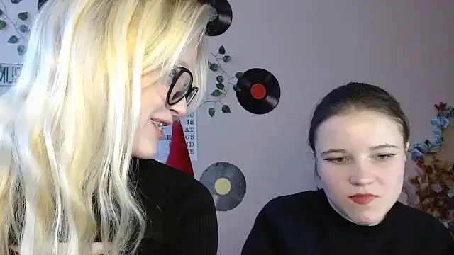 Aria__Moon's cam snapshot