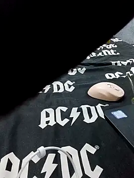 yazin19 live sex cam