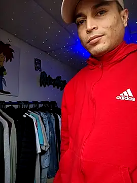 jovencolombianht's cam snapshot