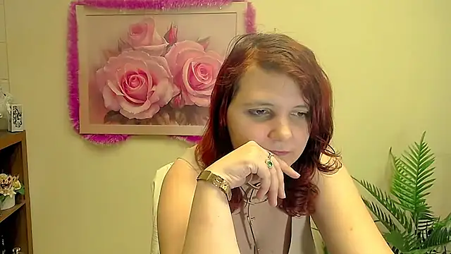 TwoBigSuns's cam snapshot