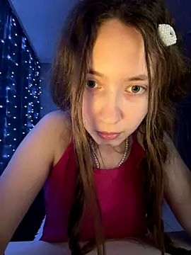 Holy_Poly's cam snapshot