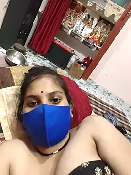 Maahi-Queen's cam snapshot