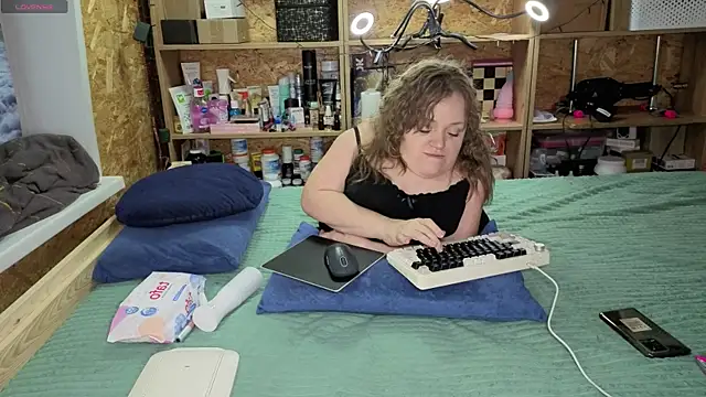 MiniNatalie's cam snapshot