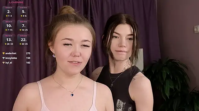 TwixieGuo live sex cam