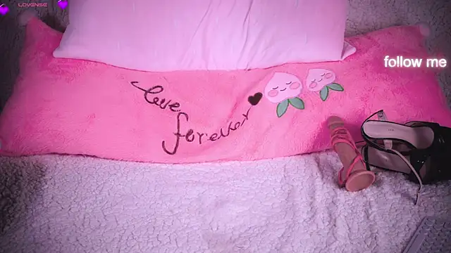 Pussylovekate live sex cam