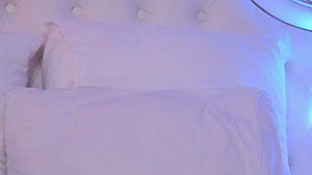 MeganStrain's cam snapshot