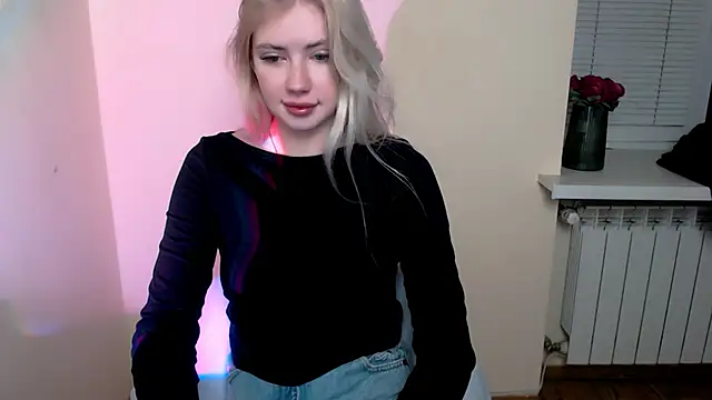 AliceHotty_'s cam snapshot