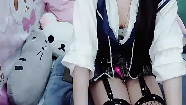 Alice-Hot88's cam snapshot