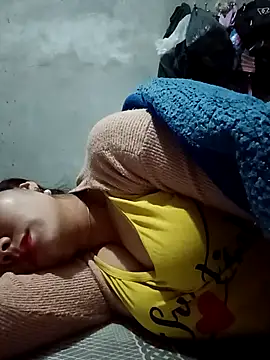 vangkt-cute's cam snapshot