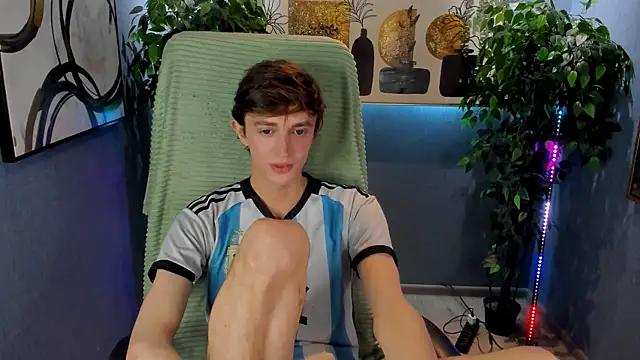 John_Weasley live sex cam