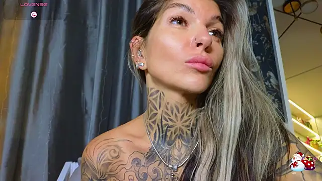 tattooedBabyy's cam snapshot