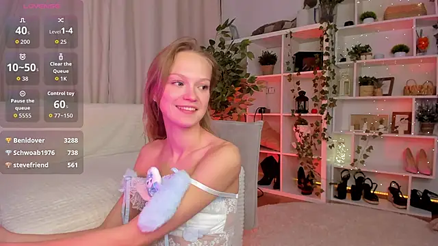Kara_smalltits live sex cam