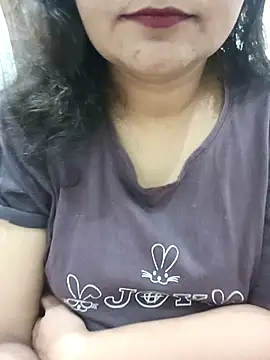 Mahira_sharma01's cam snapshot