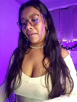 PaulaOrtiz_1's cam snapshot