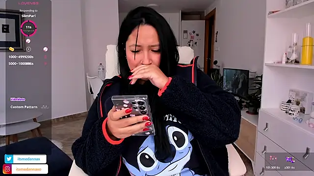 ItsmeDannax's cam snapshot