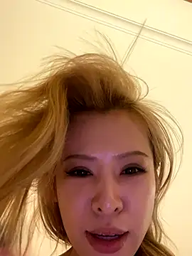 Sunflower-77 live sex cam