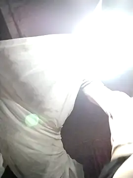 m-mbae's cam snapshot