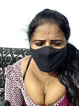 siri_tamiltelugu's cam snapshot