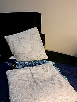 CiCi06's cam snapshot