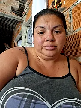 chubby_sexy_big_tits live sex cam