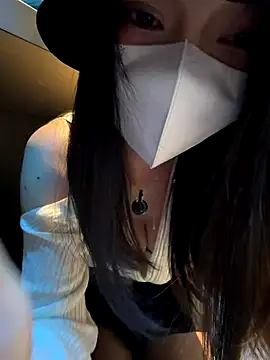 Lucky-cat88 live sex cam