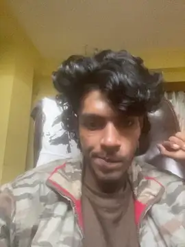 RavenKisses live sex cam