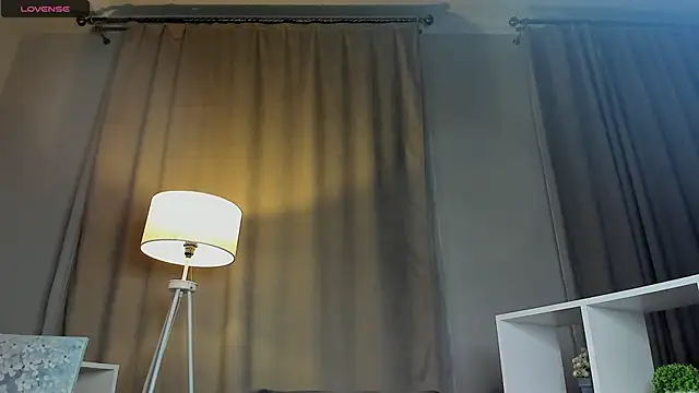 DemetraSadahiro live sex cam